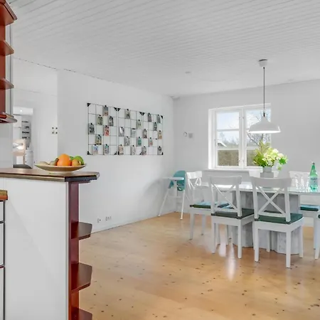 Awesome In Dronningmlle With 2 Bedrooms And Wifi