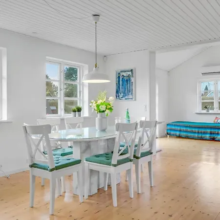 Awesome In Dronningmlle With 2 Bedrooms And Wifi *
