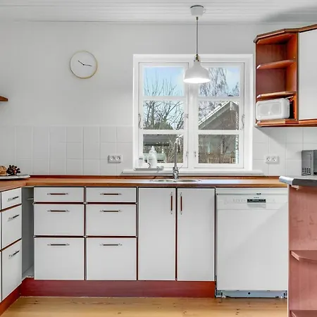 Awesome In Dronningmlle With 2 Bedrooms And Wifi